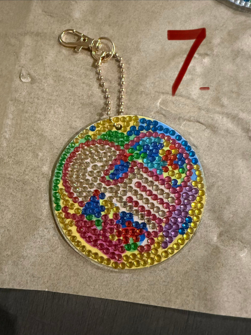 Autism awareness keychain diamond art