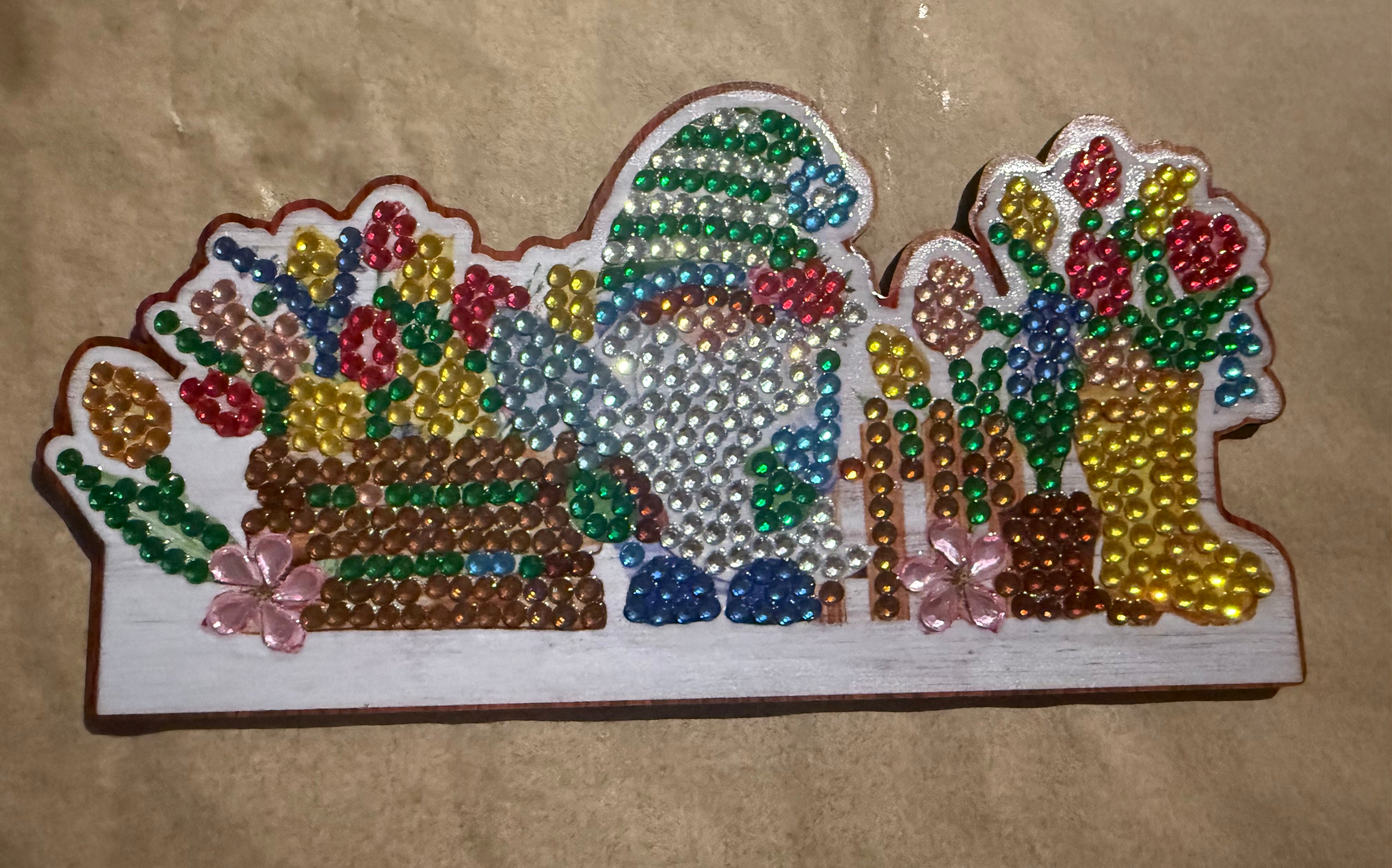 Interchangeable Season/Holiday hanging decor