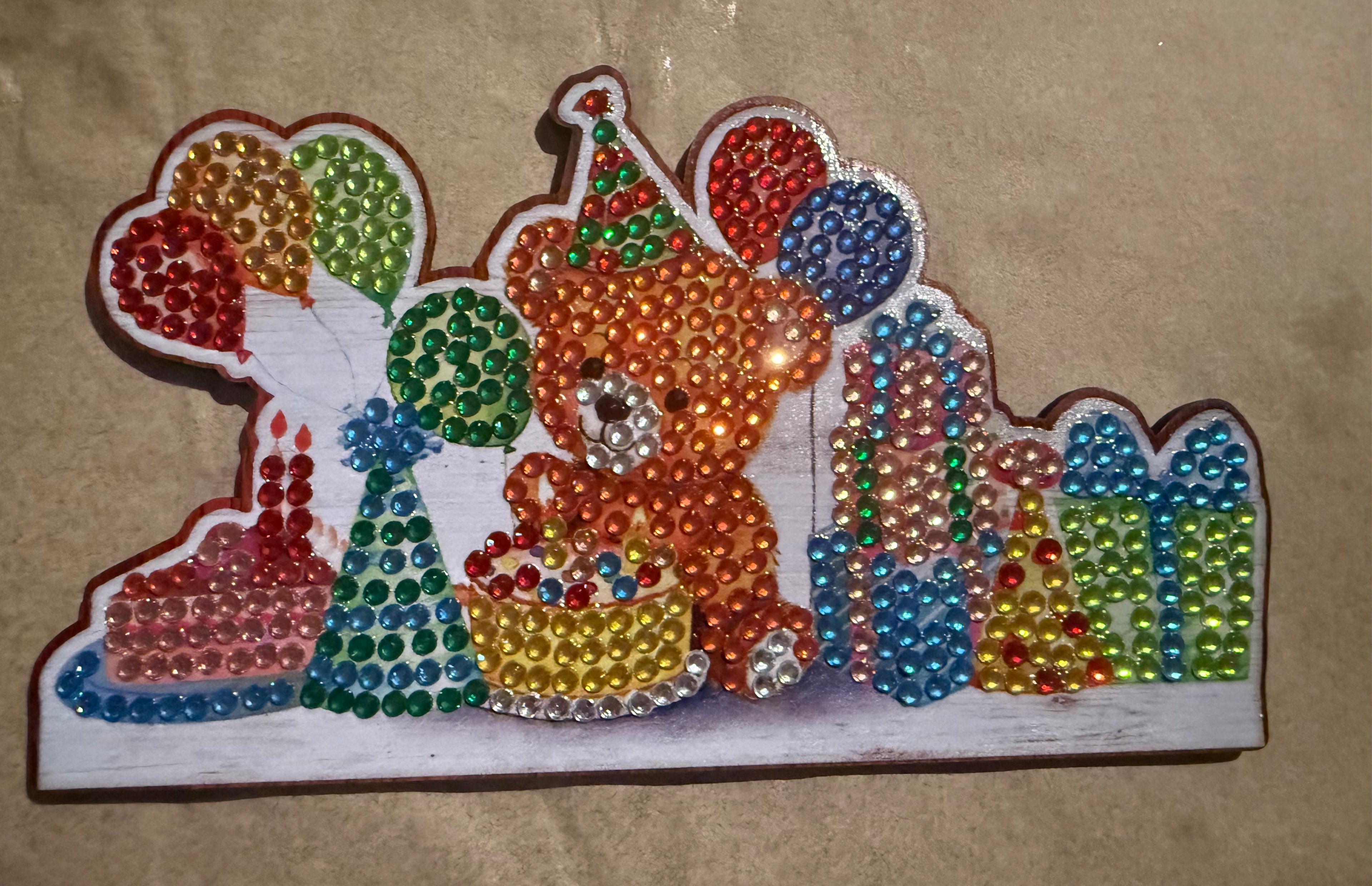 Interchangeable Season/Holiday hanging decor